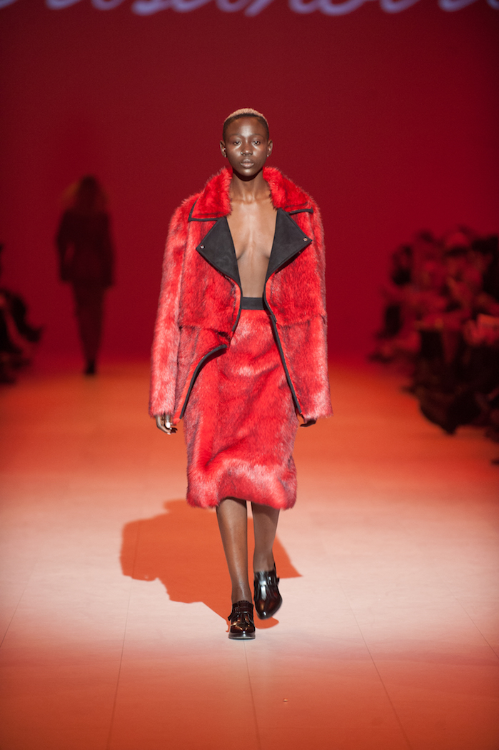 Кислотная шубка и юбка от GASANOVA